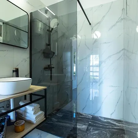 Laurel Apartamento Zadar